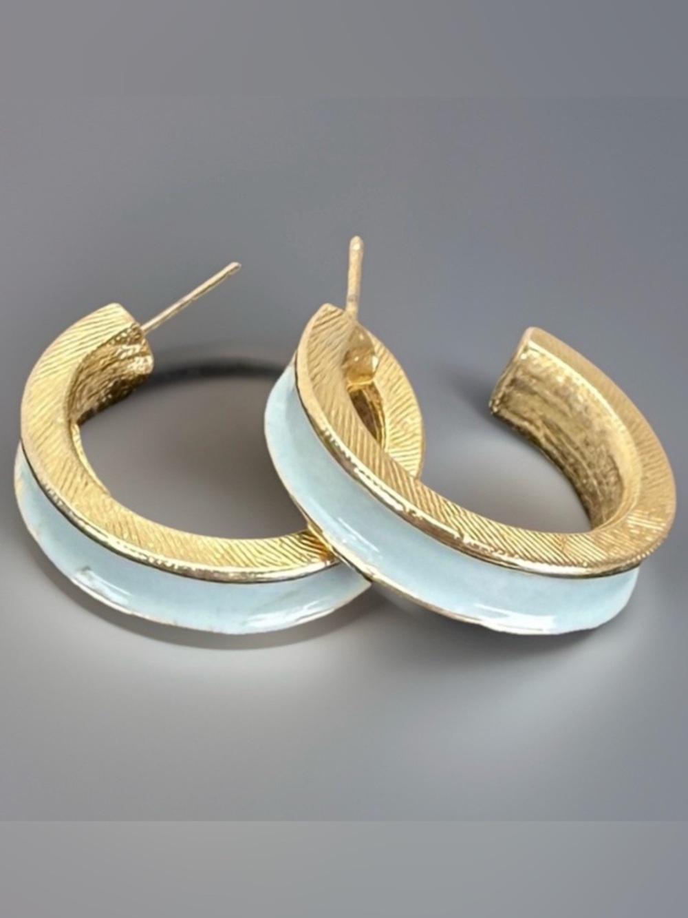 Pretty brush, goldtone, light blue enamel open hoop costume pierced earrings